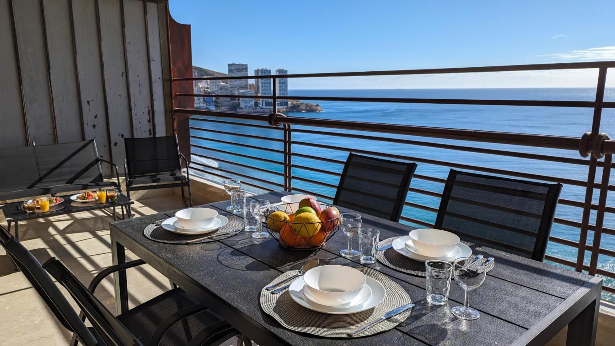Las Arenas Sea Front Apartments Benidorm Exterior foto